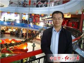 广西灵山红四方复合肥经销商叶秀春